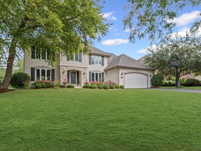 2496 Emerald Ln
