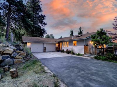 14 Evening Star Dr