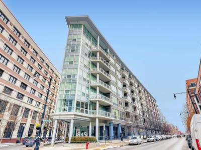 845 N Kingsbury St Unit 515