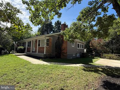 1523 Manor View Rd