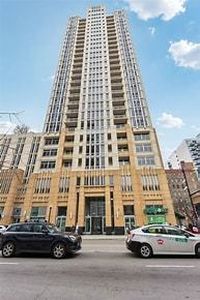 1400 S Michigan Ave APT 1910