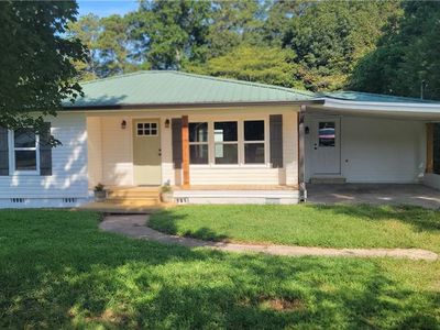 1477 S Highway 100