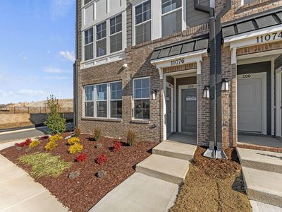 1234 Coach Station Aly #201