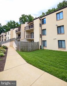 10107 Prince Pl APT 304