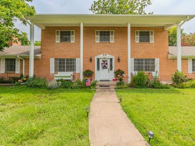 Property at 2810 Tanglewood Dr, Commerce, TX