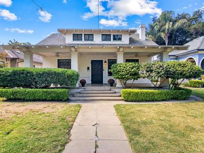 119 Park Ave