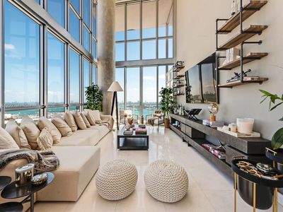 1100 Biscayne Blvd Unit 2105
