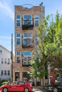 2117 W Belmont Ave Unit 2