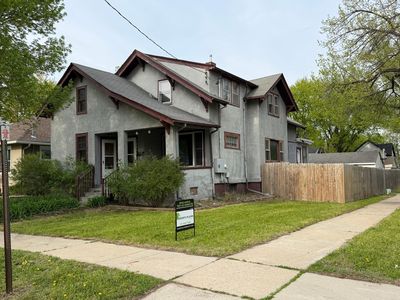 1001 2nd St N