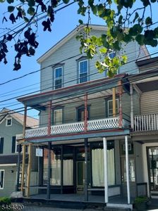 21 Main St #o