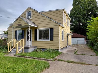 2952 Nathan Ave