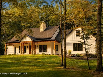 393 Buck Road