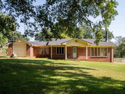 Property at 902 7th Ave, Midfield, AL