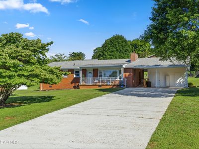 225 Madora Dr