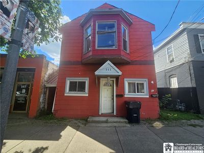 111 W Main St