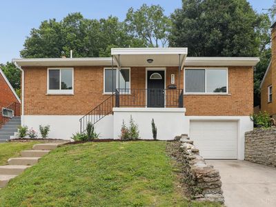 4136 Pleasure Dr