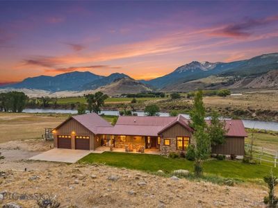 521 Us Highway 89 S