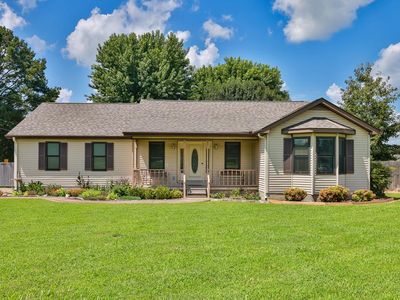 401 Mount Pelia Rd