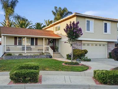 495 London Dr