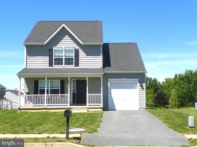 44 Lawrence Ln