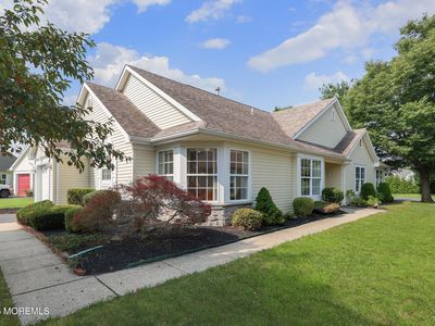 2538 Ridgemont Court