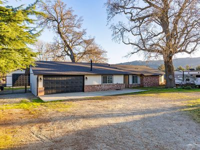 28050 Black Gold Way