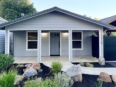 1715 Karen Way