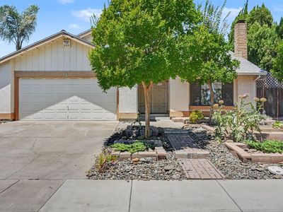 2701 Twin Oak Ln