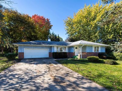 Property at 5510 Sebago Dr, Fairview, PA