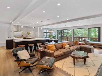 619 W Columbia Ave #E160