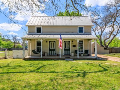 505 W San Antonio