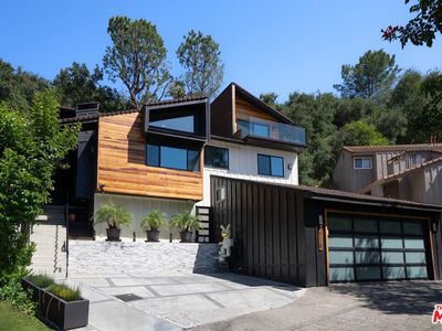 4118 Oak Hollow Rd
