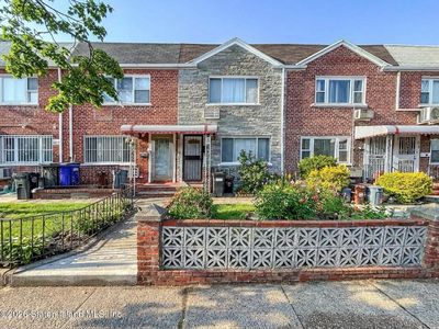 214 Bay 48th St
