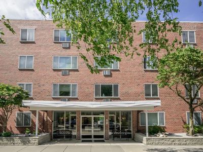 50 Green St APT 207