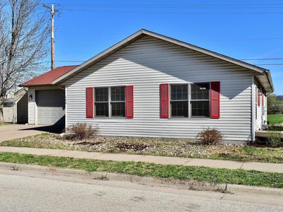 760 Jimmy Carter Pl