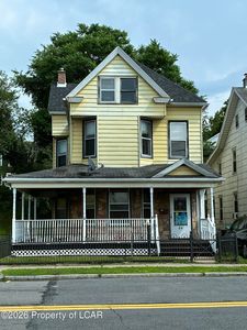 64 S Main St