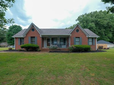 129 Victoria Dr