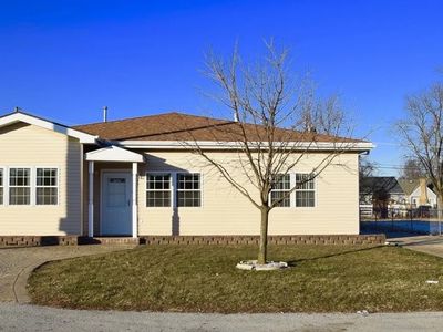 Property at 15 E 32nd St, Steger, IL