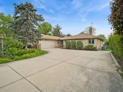 484 Springhill Dr