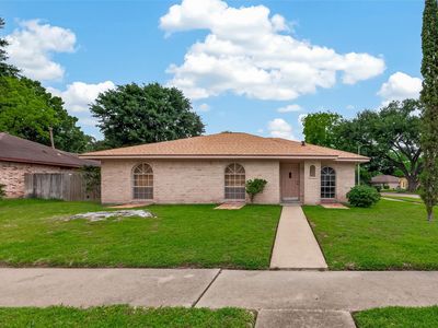 7102 Cerca Ct