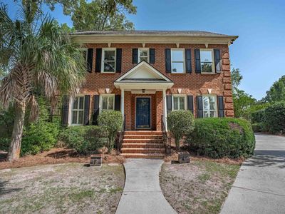 17 Old Woodlands Ct