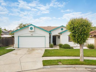 722 W Marilyn Court
