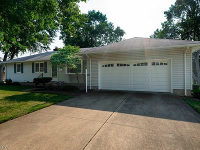 721 Lindy Lane Ave SW