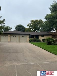 2101 The Knolls
