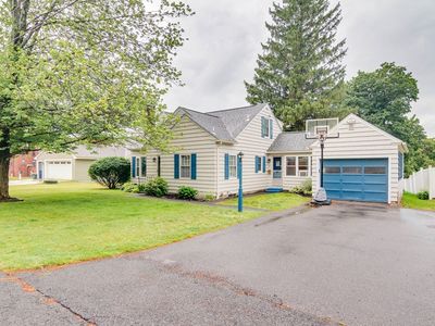 1 Riverview Dr