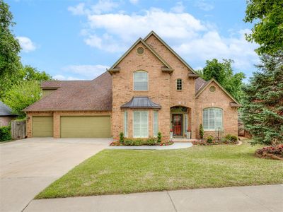 3016 Kingwood Dr