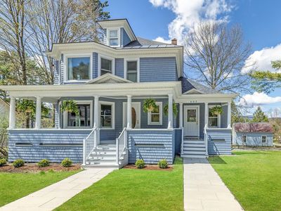 405 Maple Street