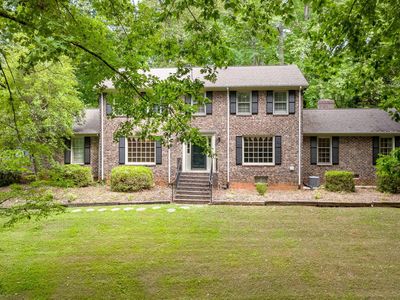 380 Forest Dr