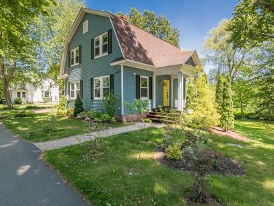 138 N Main St