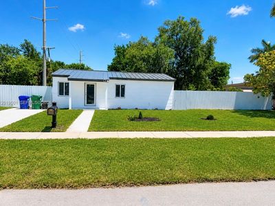 1881 NW 157th St